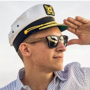 Preloved Woodies sunglasses